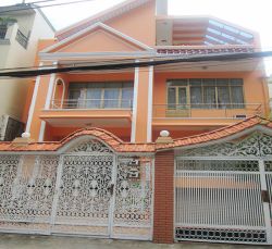 cho thue nha quan 10 mat tien duong cao thang noi dai quan 10 