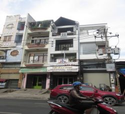 nha cho thue quan binh thanh mat tien duong dinh bo linh gia 38tr