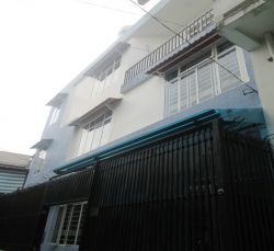 cho thue nha  ??quan binh thanhhem xe hoi duong hoang hoa tham gia 17tr