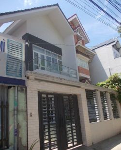 cho thue nha quan tan binh hxh hong ha 8x20mgia   40tr  thang