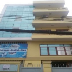 cho thue nha  ??quan binh thanh mat tien duong nguyen thuong hien gia 5000usd