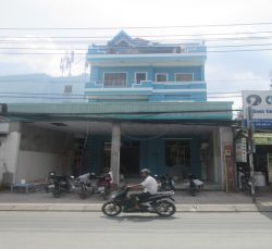 cho thue nha  ??quan binh thanh mat tien duong no trang long gia 65tr