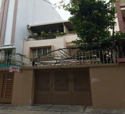 cho thue nha quan 1 mat tien duong tran khanh du phuong tan dinh quan 1 