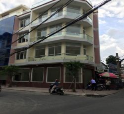 cho thue nha quan 10 mat tien duong tran thien chanh phuong 12 quan 10 