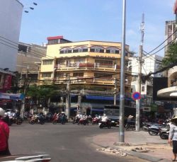 nha cho thue quan 3 mat tien duong hai ba trung  phuong 8 quan 3