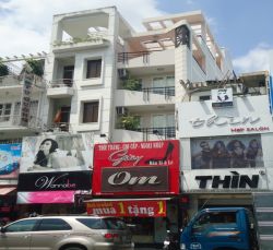 cho thue nha quan 3 mat tien duong hai ba trung gia 120 trieu thang