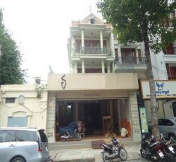 cho thue nha quan 3 mat tien duong ho xuan huong quan 3 gia 11000  thang