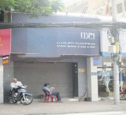 cho thue nha quan 10 mat tien duong 3 thang 2 quan 10  dien tich   5m x 14m 