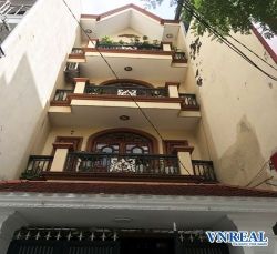 nha cho thue mat tien duong phan xich long 4x20m 3 lau 55tr th