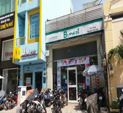 cho thue nha quan 1 mat tien duong nguyen thai hoc p  cau ong lanh quan 1