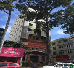 nha cho thue quan 3 mat tien duong nguyen thi minh khai phuong 5 quan 3