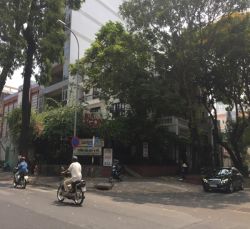 cho thue biet thu quan 1  mat tien duong nguyen trai p  nguyen cu trinh quan 1