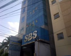 nha cho thue quan phu nhuan hxh nguyen trong tuyen 9x16m 7 tang 7700usd th