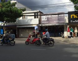 nha cho thue mat tien quoc lo 13 5x23 1tret 1lau  gia 20tr th