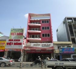 cho thue  ??nha quan binh thanh mat tien duong bach dang dien tich 7 5x24m gia 140tr