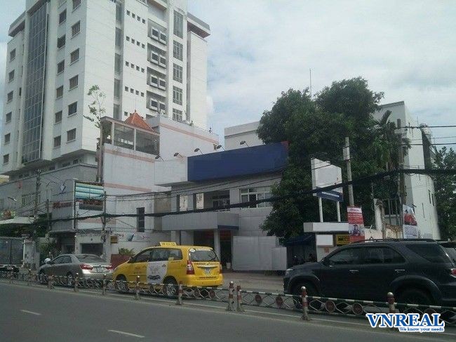 cho thue nha 95x23m mat tien duong hoang van thu quan phu nhuan  gia 7000 usd thang 