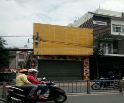 cho thue nha quan tan binh mat tien truong chinh dien tich 6x20m gia  2000 usd