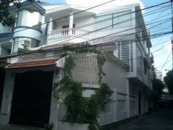 cho thue nha goc hai mat tien duong c18 khu k300 quan tan binh 