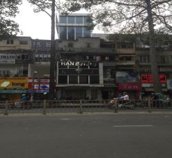 cho thue nha quan 1 mat tien duong tran hung dao p  co giang quan 1