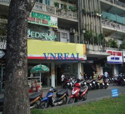 cho thue nha quan 1 mat tien duong tran hung dao quan 1 gia 7000  thang