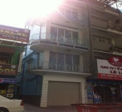 cho thue nha quan 1 mat tien duong tran hung dao phuong cau kho quan 1 