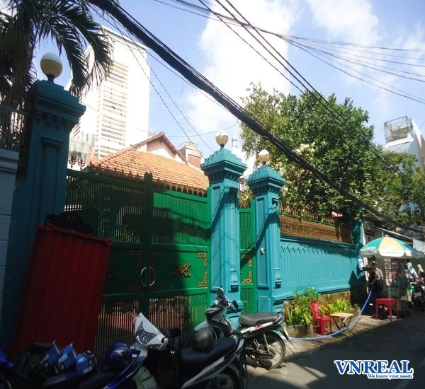 cho thue biet thu quan 3  mat tien duong truong quyen gia 3500  thang