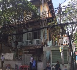 nha cho thue quan 3 mat tien duong tu xuong phuong 6 quan 3