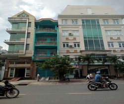 cho thue mat bang mat tien duong chu van an phuong 26 quan binh thanh 4x20 1 tret 3 lau 40 trieu 