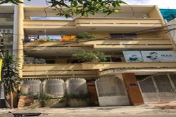 ban nha mat tien quan binh thanh chu van an 8x165m 148 ty