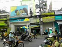 cho thue 2 can lien ke doi dien cho hoa hung duong cach mang thang 8 q 3  10x28m 120tr  thang