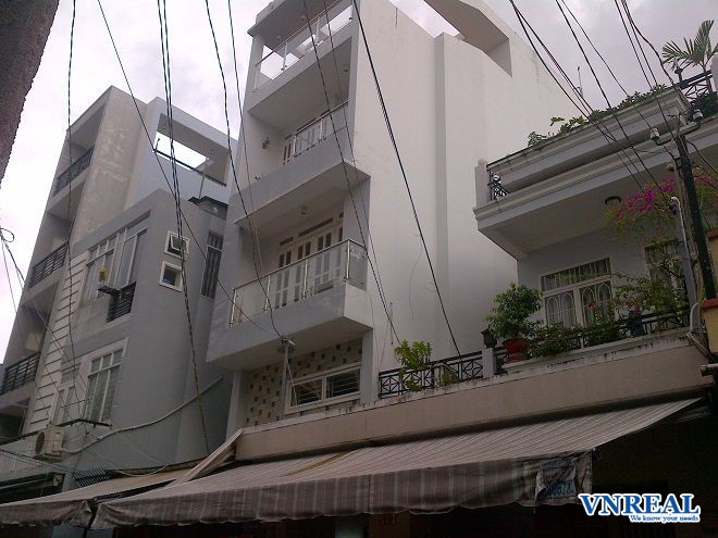 ban nha mat tien duong co giang phuong 2 quan phu nhuan