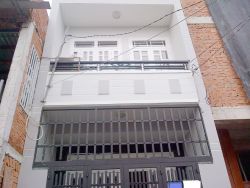 ban nha hxh duong pham van bach phuong 15 quan tan binh