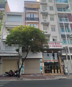 cho thue nha mt duong cao thang quan 10  dt  4x16m gia 30tr