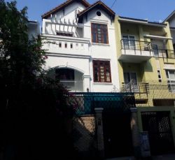 cho thue nha mat tien cu lao phuong 2 7x14 tret 3 lau 55 trieu 