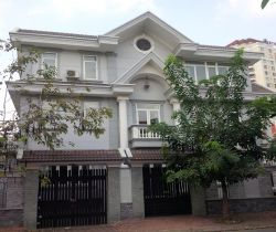 cho thue biet thu an phu goc 2 mat tien duong so 19 dien tich 10x20 ham 1 tret 2 lau gia 3200 usd