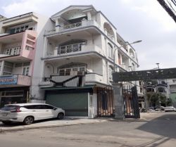 cho thue mat bang goc 2 mat tien duong nguyen trong tuyen phuong 8 quan phu nhuan 