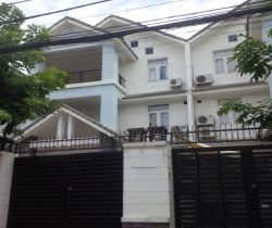 cho thue biet thu thao dien duong dang huu pho dien tich 10x26m 1 tret 2 lau san vuon gia 55 trieu