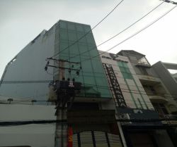 cho thue nha mat tien huynh van banh dt 5 x 24  no hau 8m  1 ham 1 tret 6 lau gia 140 tr th