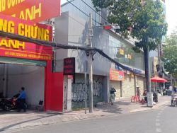 cho thue mat bang duong nguyen huu canh dien tich 6mx15m gia 27tr th