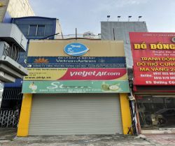 cho thue nha mat tien cong hoa dt 4 x 20m tret 2 lau gia 40 trieu th