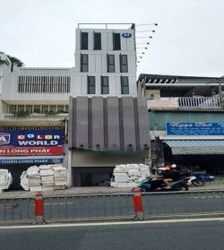 cho thue nha nguyen can 2 mat tien duong phan dinh phung dien tich 4x25m 5 lau gia 99tr th