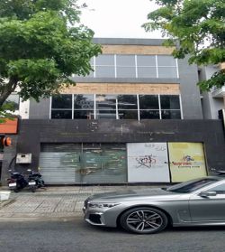 cho thue mat bang duong phan xich long dien tich 8x16m 2 lau gia 10500usd th