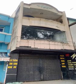 cho thue mat bang duong dien bien phu dien tich 42x16m 2 lau gia 40tr th