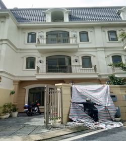 cho thue shop house duong pho quang dien tich 55mx16m 3 lau gia 55tr th