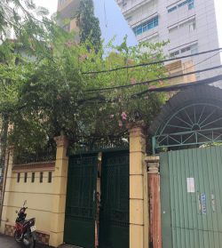 cho thue biet thu duong dien bien phu dien tich 9x27m 1 lau san rong gia 70tr th