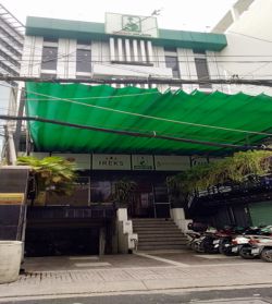 cho thue nha mat tien duong nguyen trong tuyen dien tich 9x20m 3 lau 1 ham gia 80tr th