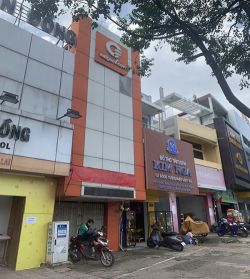 cho thue nha mat tien duong dien bien phu dien tich 35x16m 2 lau gia 32tr th