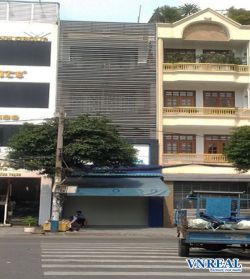 cho thue mat bang duong phan xich long dt 4x20m 3 lau gia 50tr th