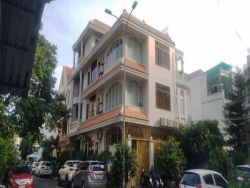 cho thue nha goc 2 mat tien duong ho van hue dien tich 7x12m 3 lau gia 50tr th