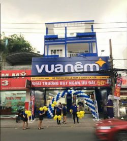 cho thue nha mat tien duong le quang dinh dien tich 7mx25m 2 lau gia 75tr th